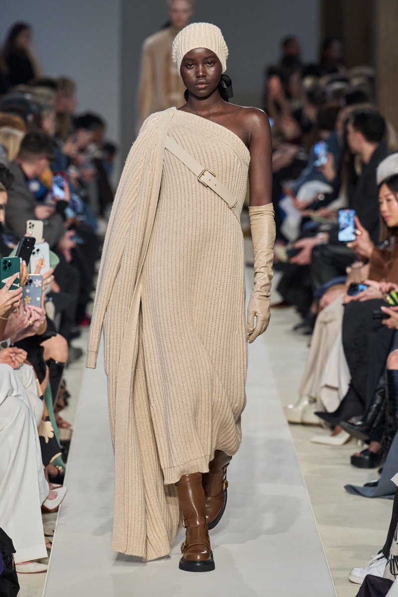  MFW Fall23- Max Mara